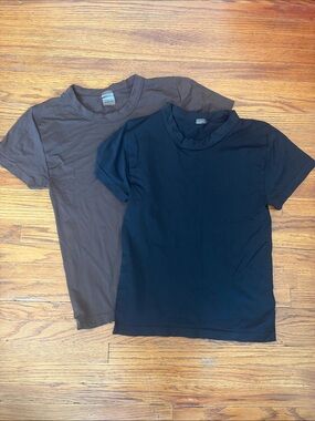 Aritzia Sunday Best Nylon T-Shirt Bundle M